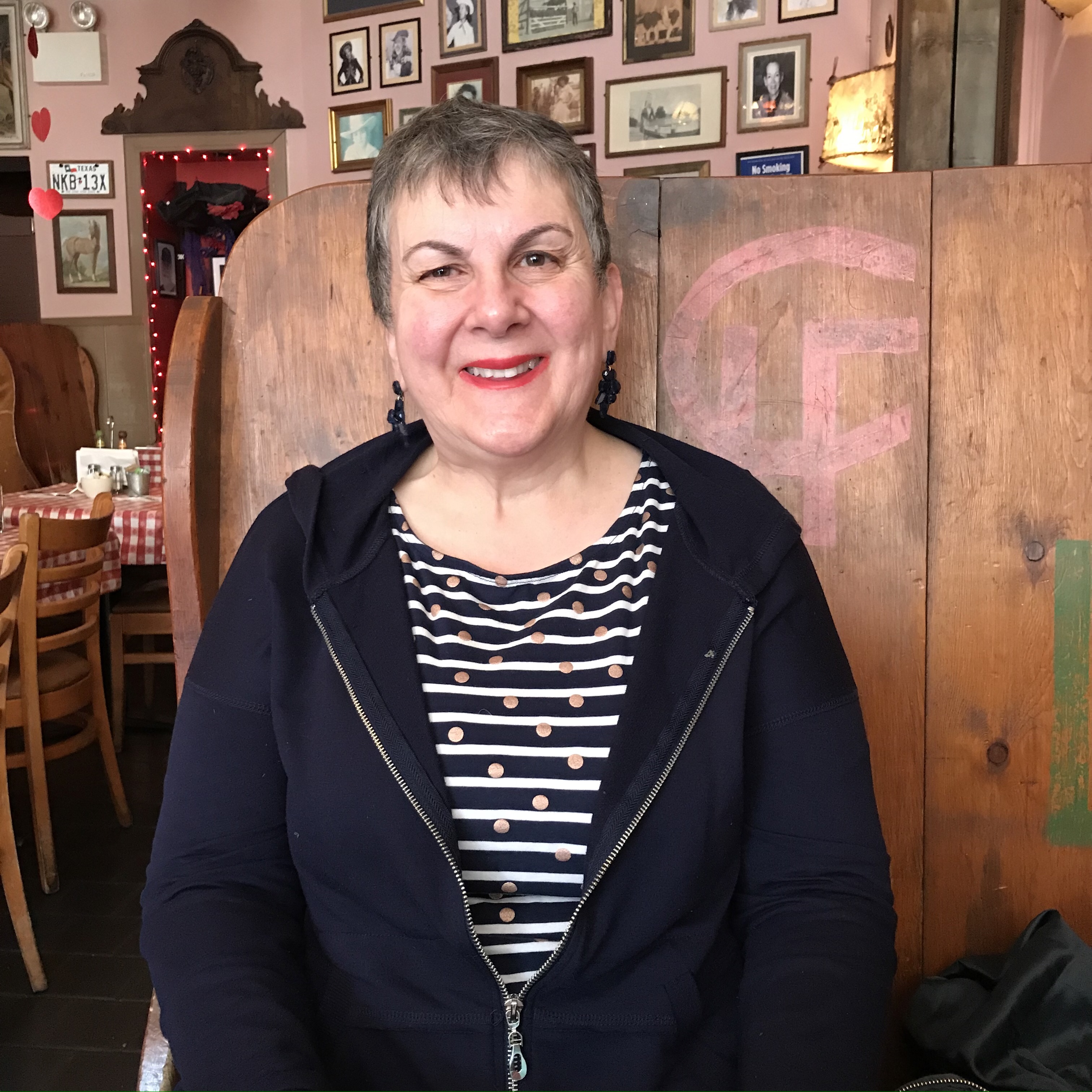 E1A53BFD-611F-4B1C-A1F5-9622CC95F983